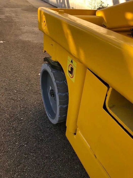 Plataformas Elevatórias Tesoura Elétricas 10 mts (RECONDICIONADAS)