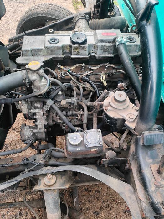 Mitsubishi Canter kontener z windą 2,8 1998r DMC 3,5T