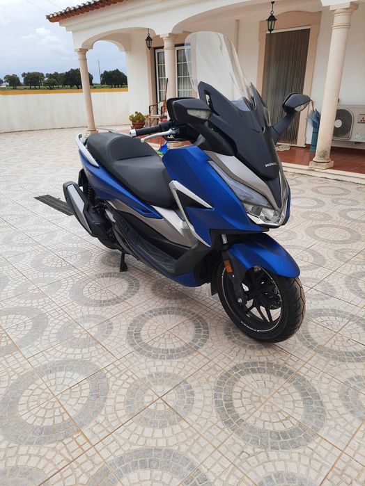 Honda Forza 350 - 5700 Km