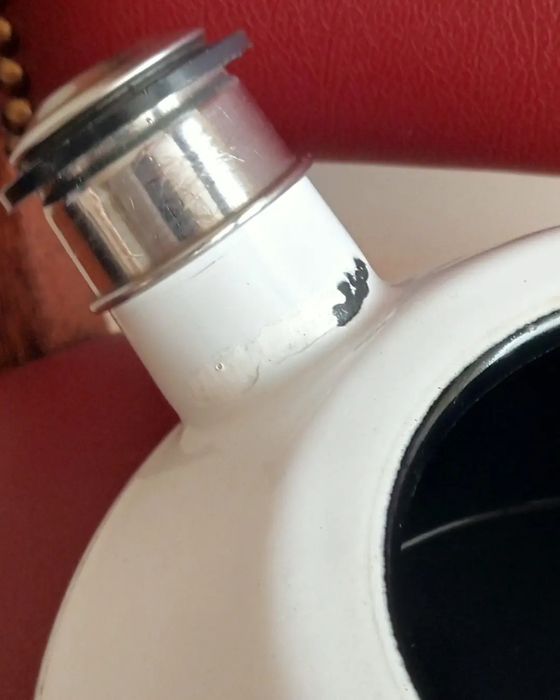 Chaleira em metal esmaltado da famosa marca austríaca "Austria Email".