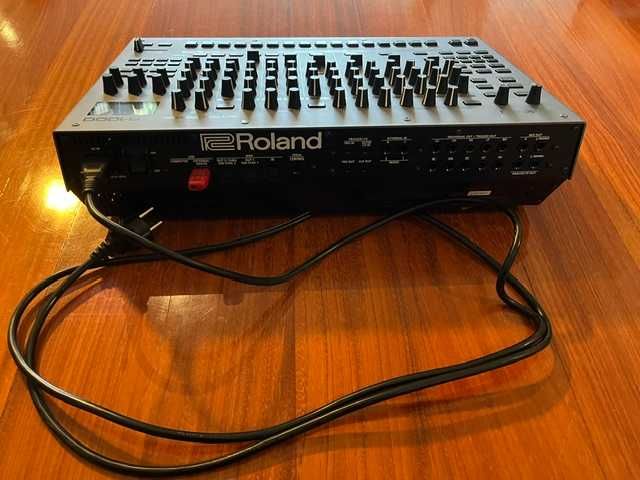 Roland TR-1000 Rhythm Creator, drum machine
