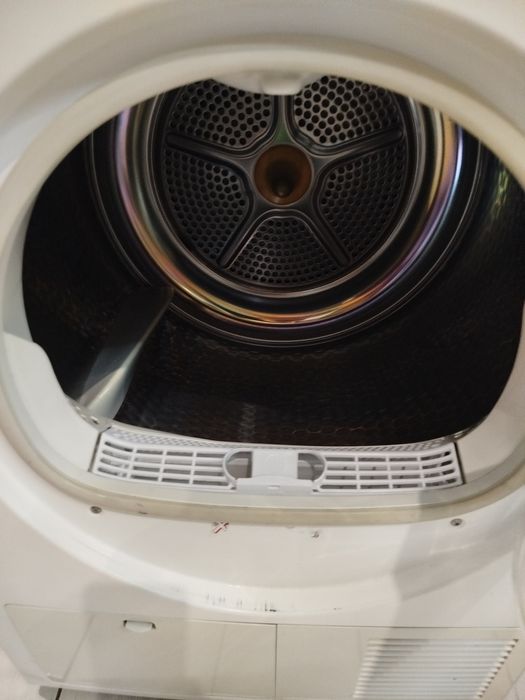 Сушильна машина BOCH