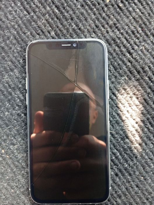 Обмін на авто / мото  iPhone 11 pro