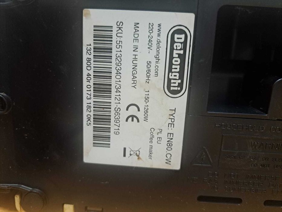 Máquina de Café DELONGHI Nespresso Inissia