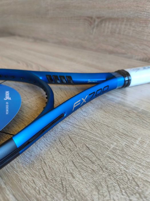 Rakieta tenisowa dunlop FX 700, nowa , rączka 2 , waga 265g r