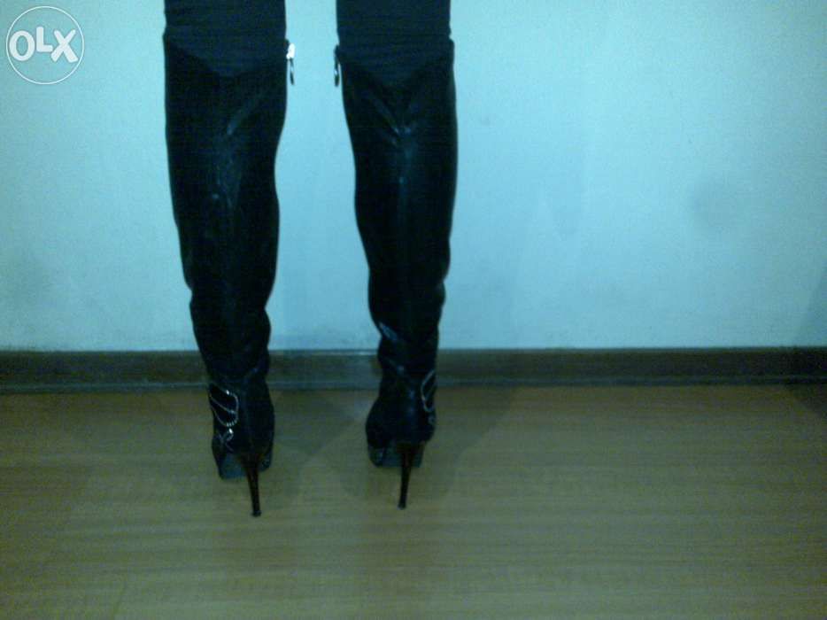 botas (one two two) com altura de 61,5cm - moda italia