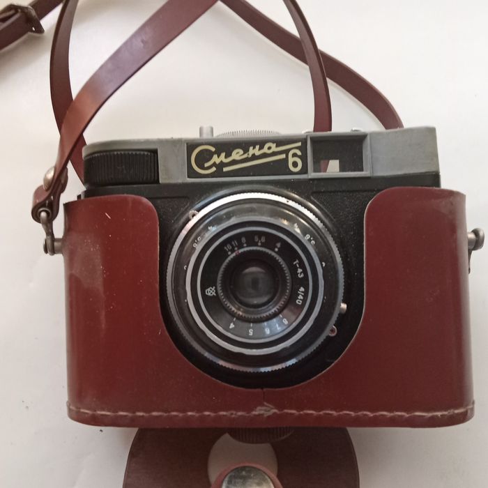 Фотоапарати Смена-6; Любитель.