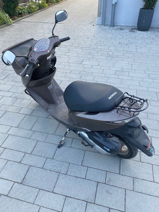 Продам скутер HONDA