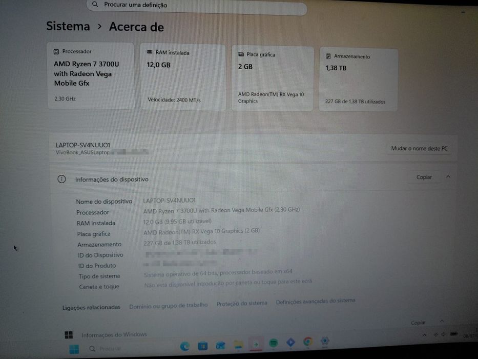Asus VivoBook 15