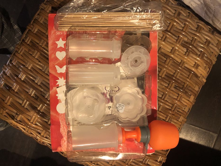 Cortador de Fruta em Formas Yummy Pop