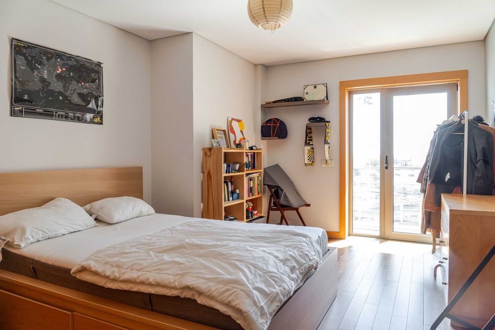 Apartamento T4 em localização privilegiada