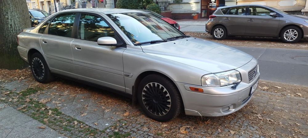 Volvo S80