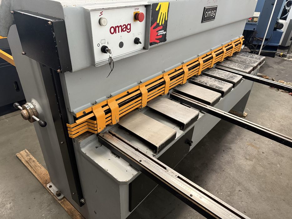 Gilotyna Omag 2000x3mm