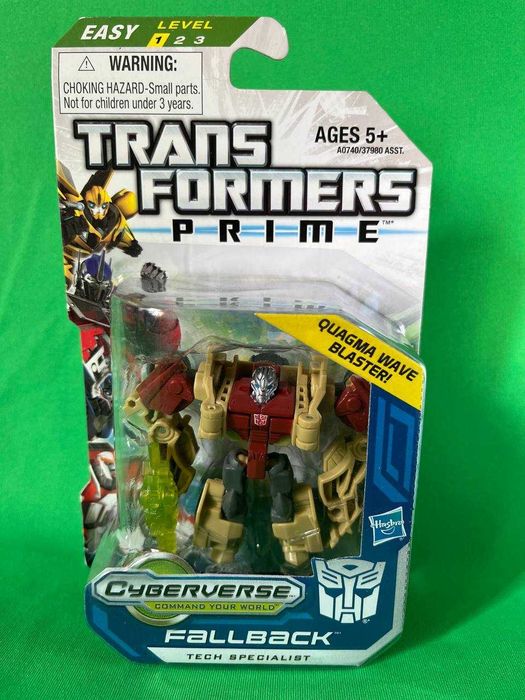 Optimus Prime  Smokescreen  Airachnid  Vehicon  Hyperspeed Wheeljack  Predaking Bulkhed Soundwave   Bumblebee Smokescreen Knock Out   Fallback -Hasbro