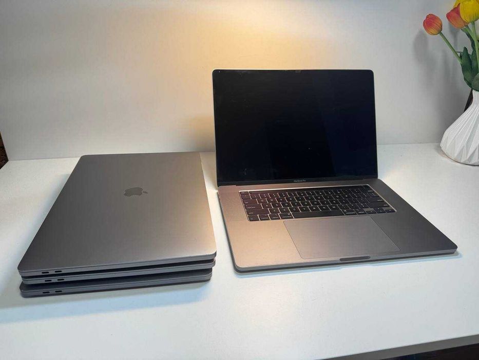 Розпродаж MacBook Pro 16” 2019 i9-98х/32GB/512GB SSD/ 4gb відеокарта