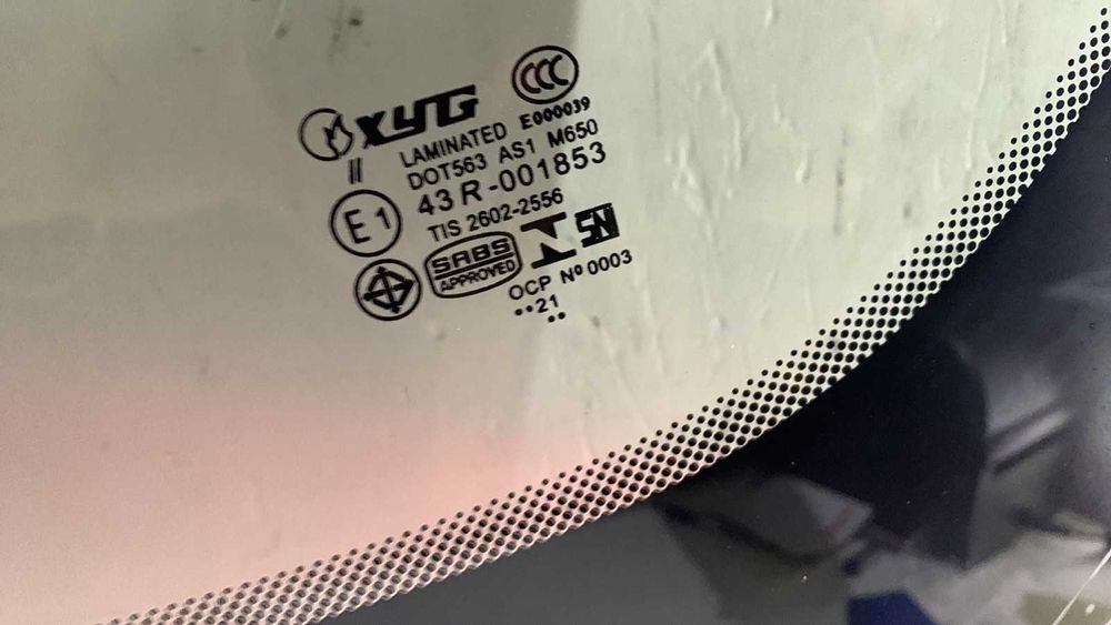 BMW Х5 F15 2013-2018 вітрове скло ,стекло лобовое