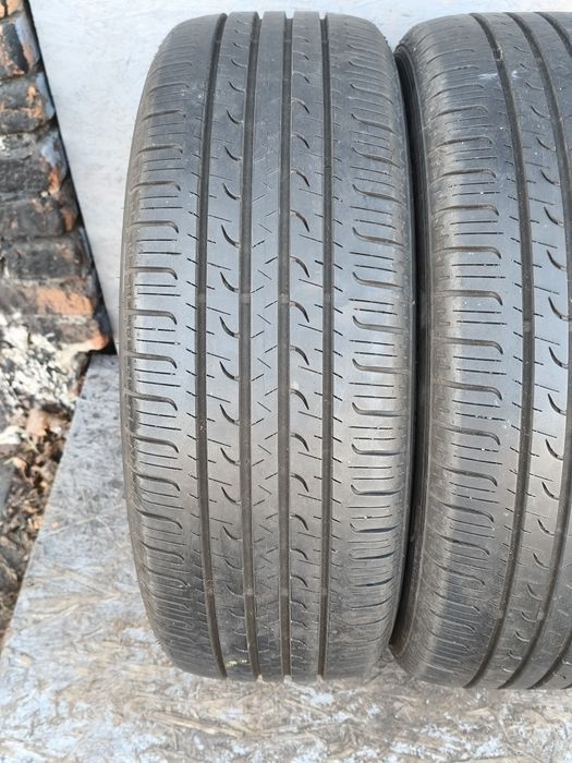 225/55R19 99V Goodyear Efficientgrip SUV