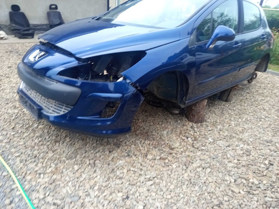 Чверть/ланжерон/бампер/дах Peugeot 308 2009 р.в.