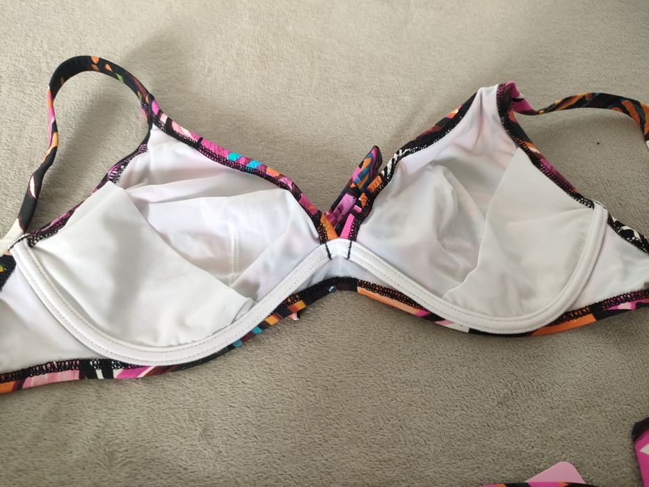 Dwuczęściowy strój kąpielowy Lise Charmel rozm. S/75D