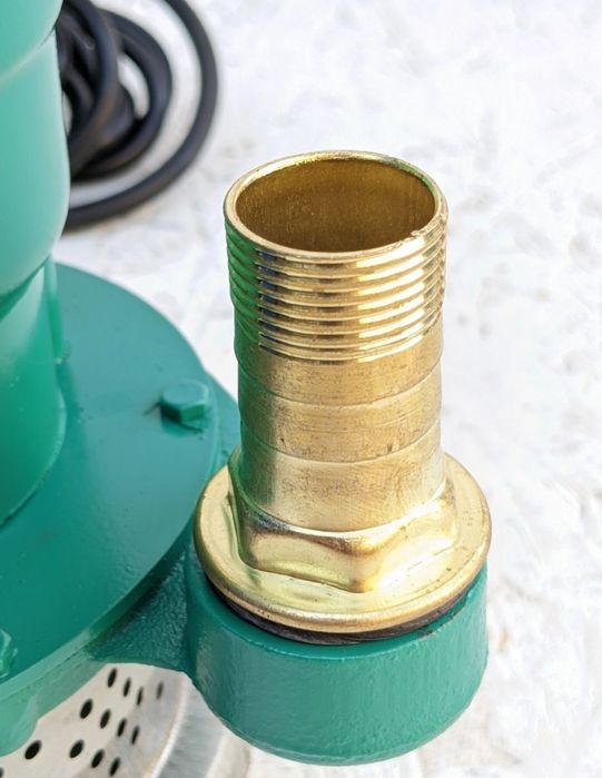 Насос + шланг . Комплект для відкачування брудної води та поливу