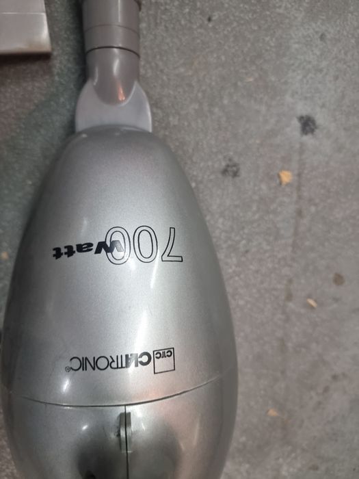 Aspirador portatil 220v 700w