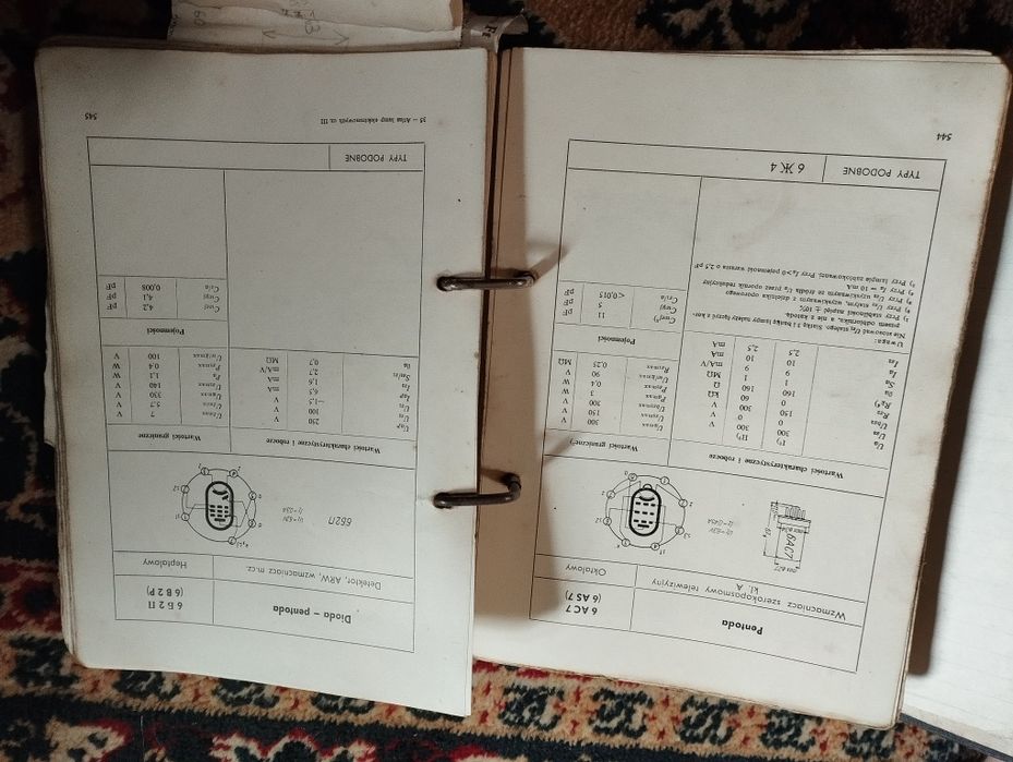 Atlas lampy elektronowe rocznik 1962 + uzupełnienie części 1 i 2