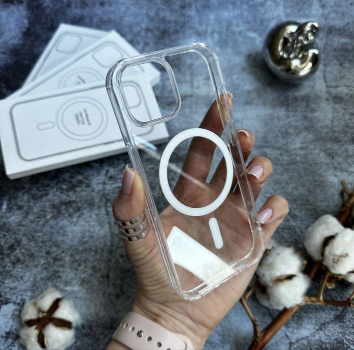 Чехол на Iphone, прозрачный, с mag safe