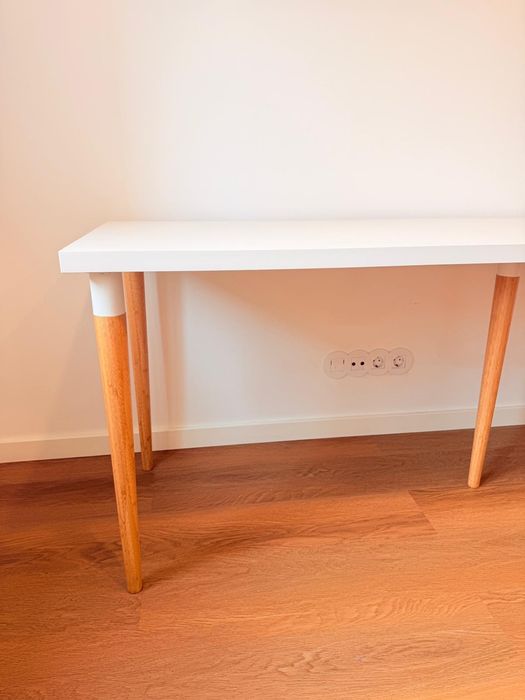 Secretária IKEA LAGKAPTEN 200x60 com 5 pés HILVER Bambu em excelente estado