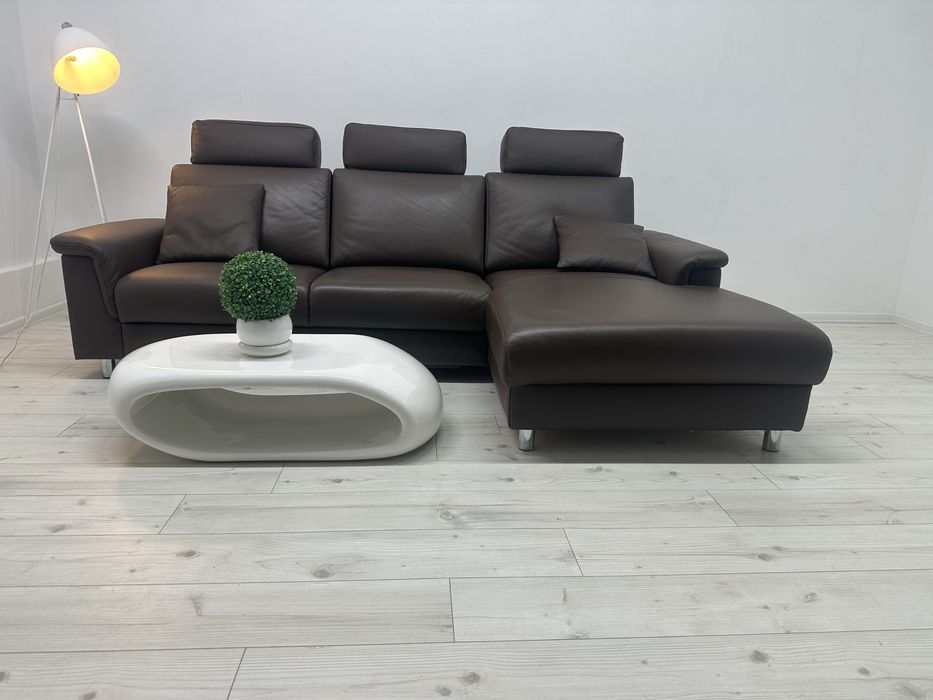 Розкладний,шкіряний з Європи