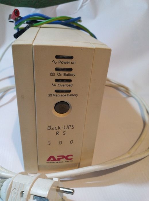 Безперебiйник- инвертор12/220. Перероблений. Набридло постійне відключ