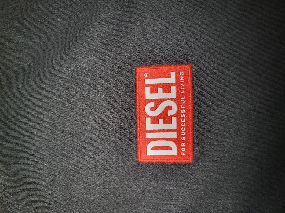 Футболка від Diesel