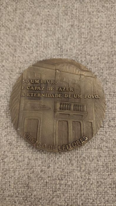 Medalha Eça de Queiróz