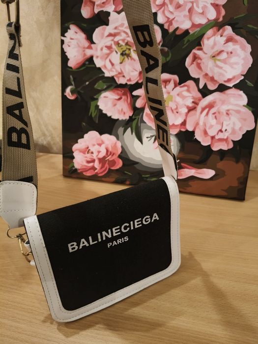 Стильна крос-боді сумка Balineciega Paris