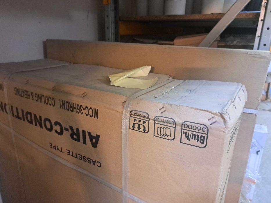 Klimatyzator kasetonowy MCC 36HRDN1 nowy