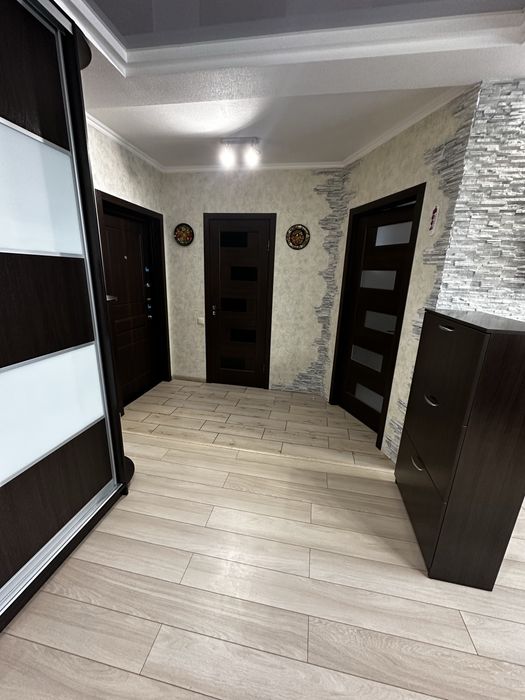 Продам 2кімнатну квартиру  в ЖК Салют на Перемозі-5 (бульвара Слави)