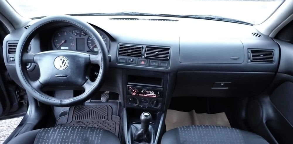 Vw Golf Variant 1.9 TDI 110cv - Bom Estado