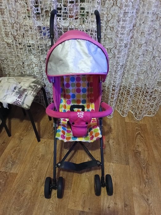 Недорого прогулочная детская коляска - трость.