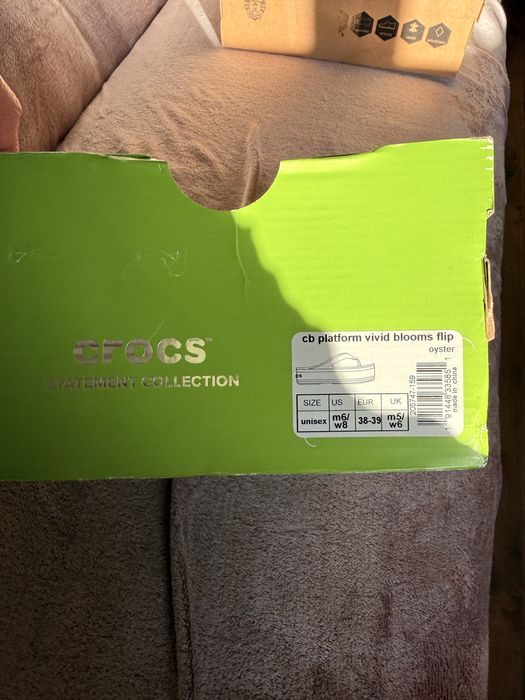 Продам Crocs шлепки