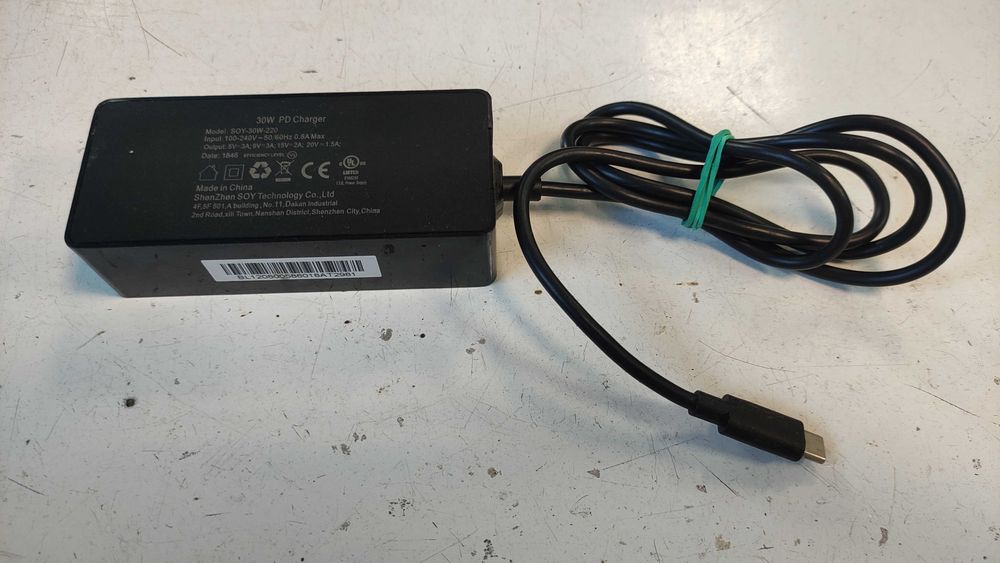 zasilacz usb-c 30W do telefonu, tabletu itp.