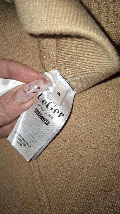 Женская юбка от  LeGer