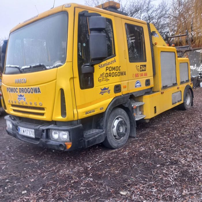 Iveco ML 80E  Iveco ML 80E Pomoc Drogowa Auto Laweta Holownik Pojazd Specjalny