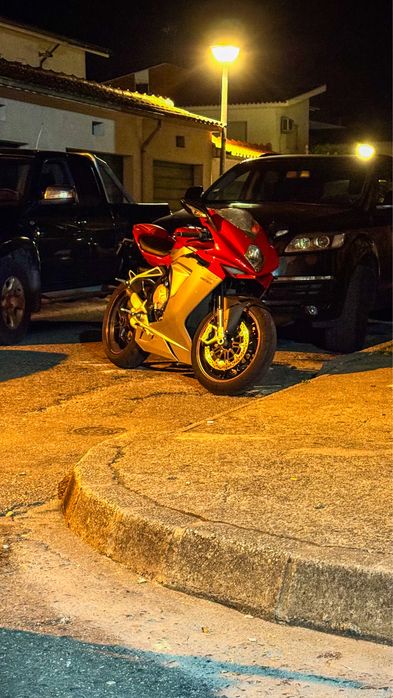 Mv Agusta f3 800 150cv 2016 15 mil km