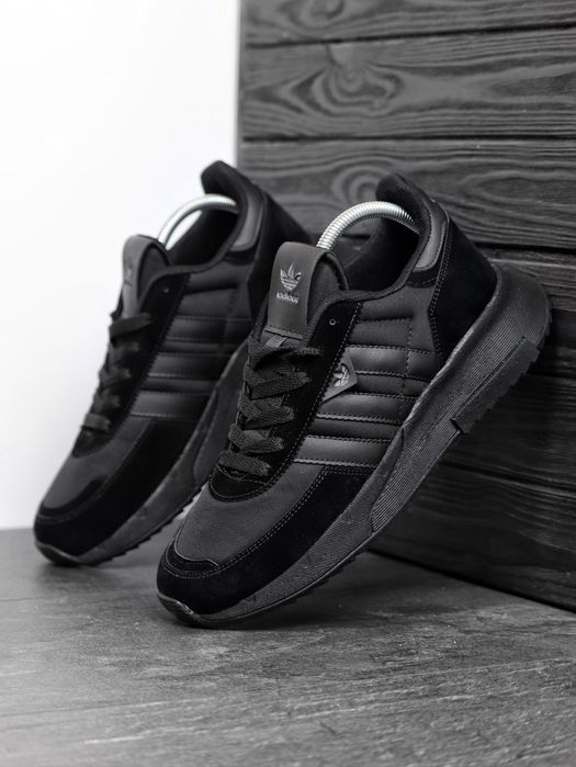 Кросівки adidas, замшеві кросівки, стильні кросівки, чоловічі кросівки