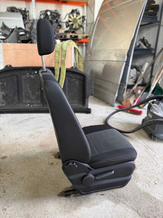 Сидіння Спрінтер 906 пасажирське одинарне Sprinter розборка Крафтер