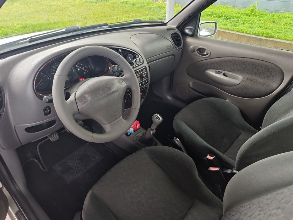 Ford Fiesta 1.25 Zetec 1 Dono