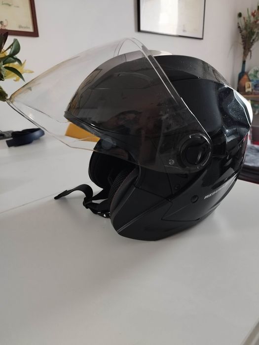 Vendo 3 capacetes