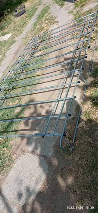 Продам Багажник на микроавтобус.