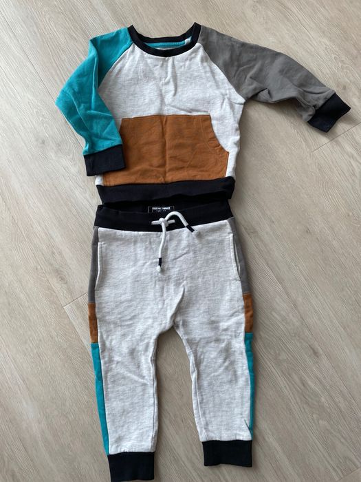 Ветровка Zara на 2 года