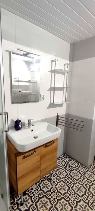 Dom dla max 20 osób. Balia z jacuzzi, sauna, bilard, tenis stołowy