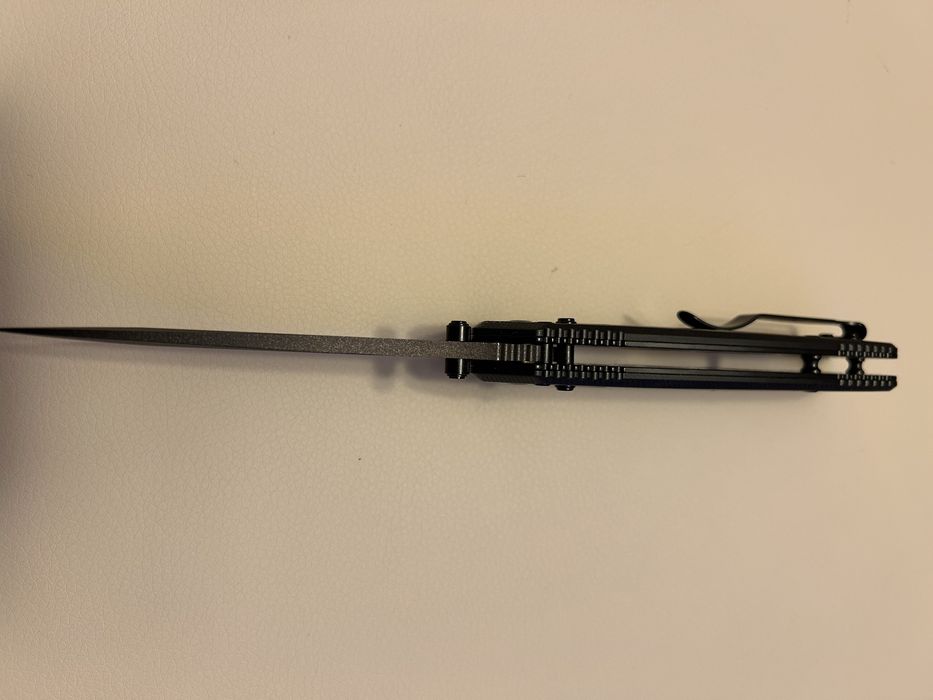 Nóż benchmade adamas 275 BK